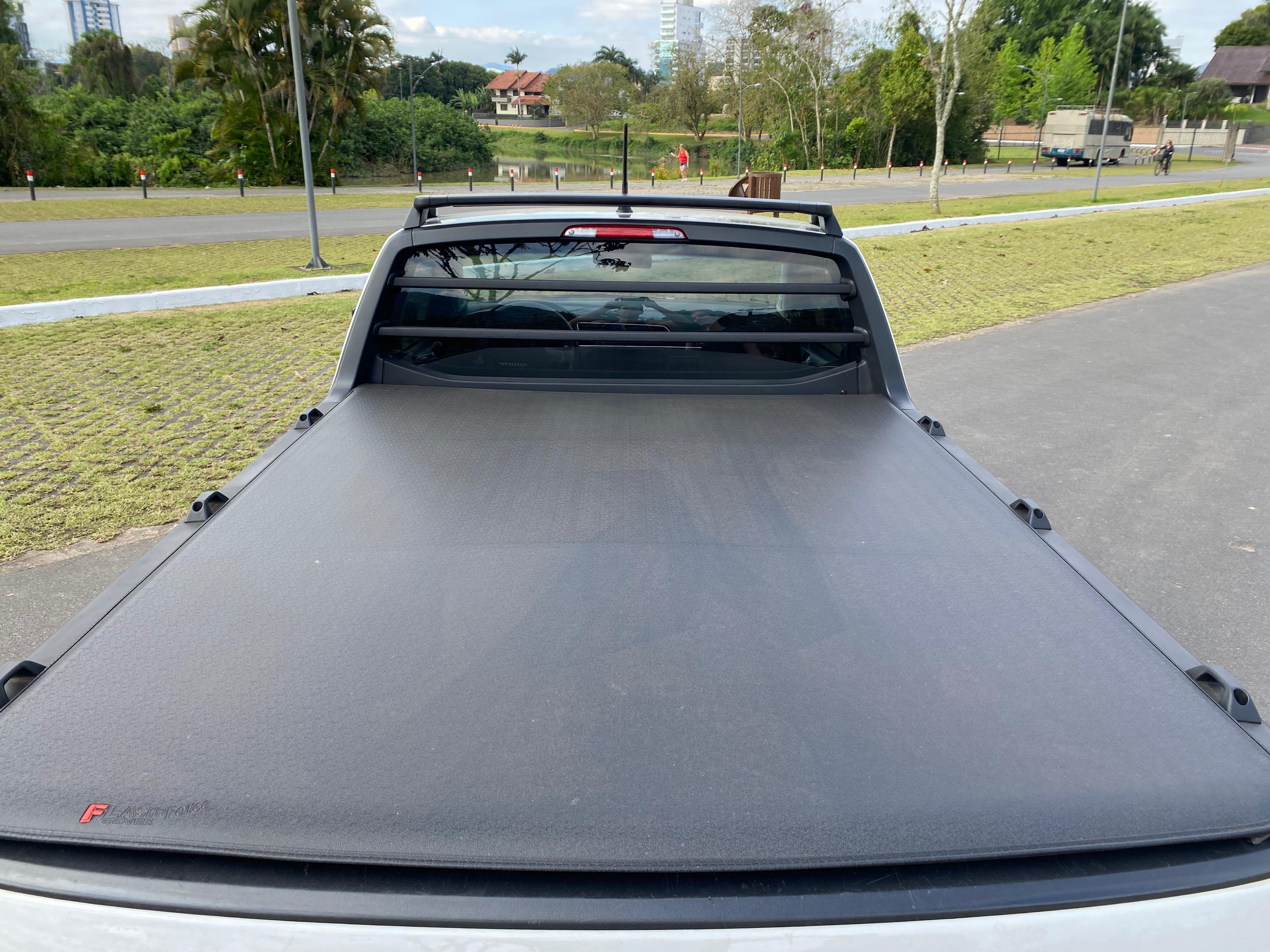 Volkswagen Saveiro Robust — foto 10 de 10
