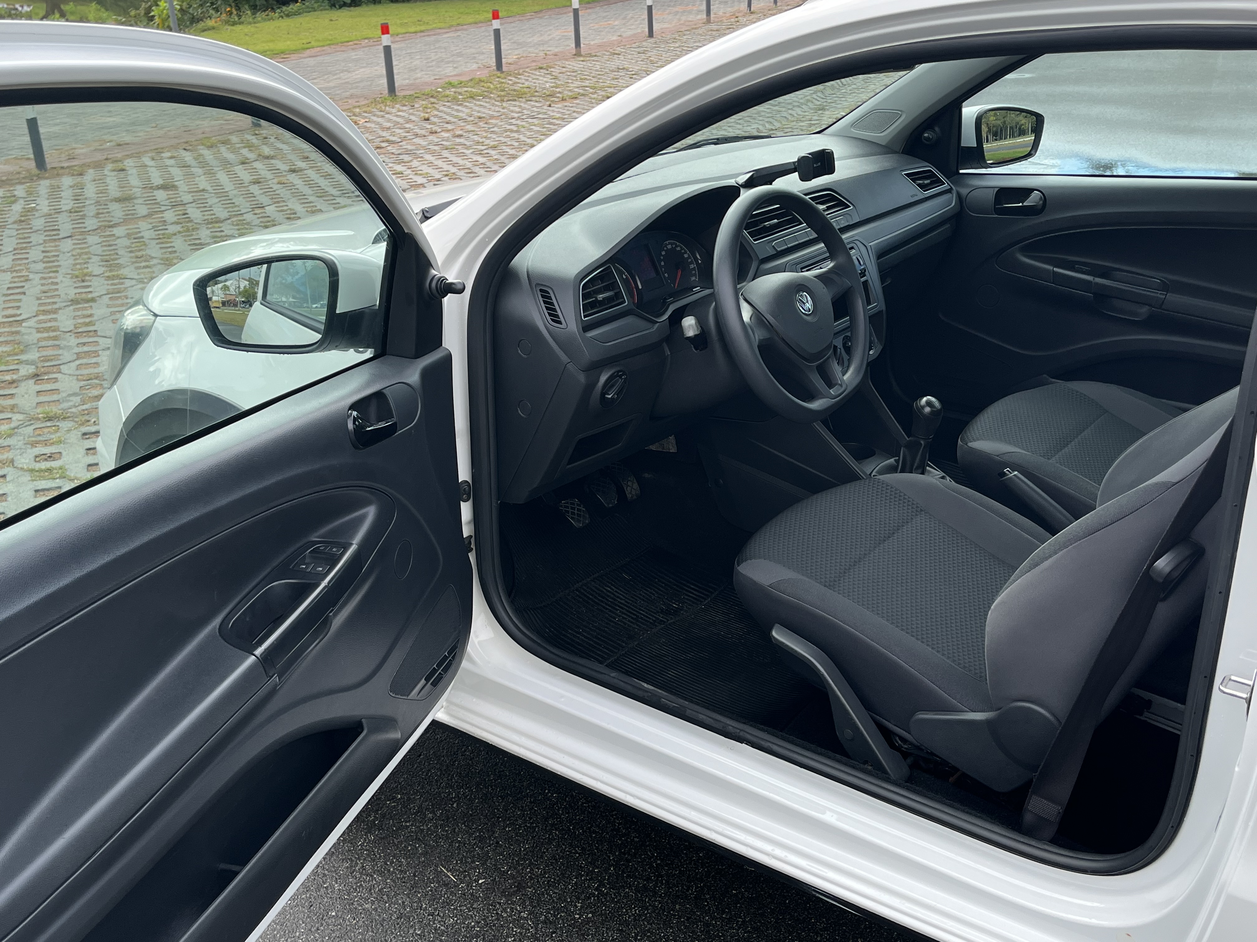 Volkswagen Saveiro Robust — foto 10 de 11