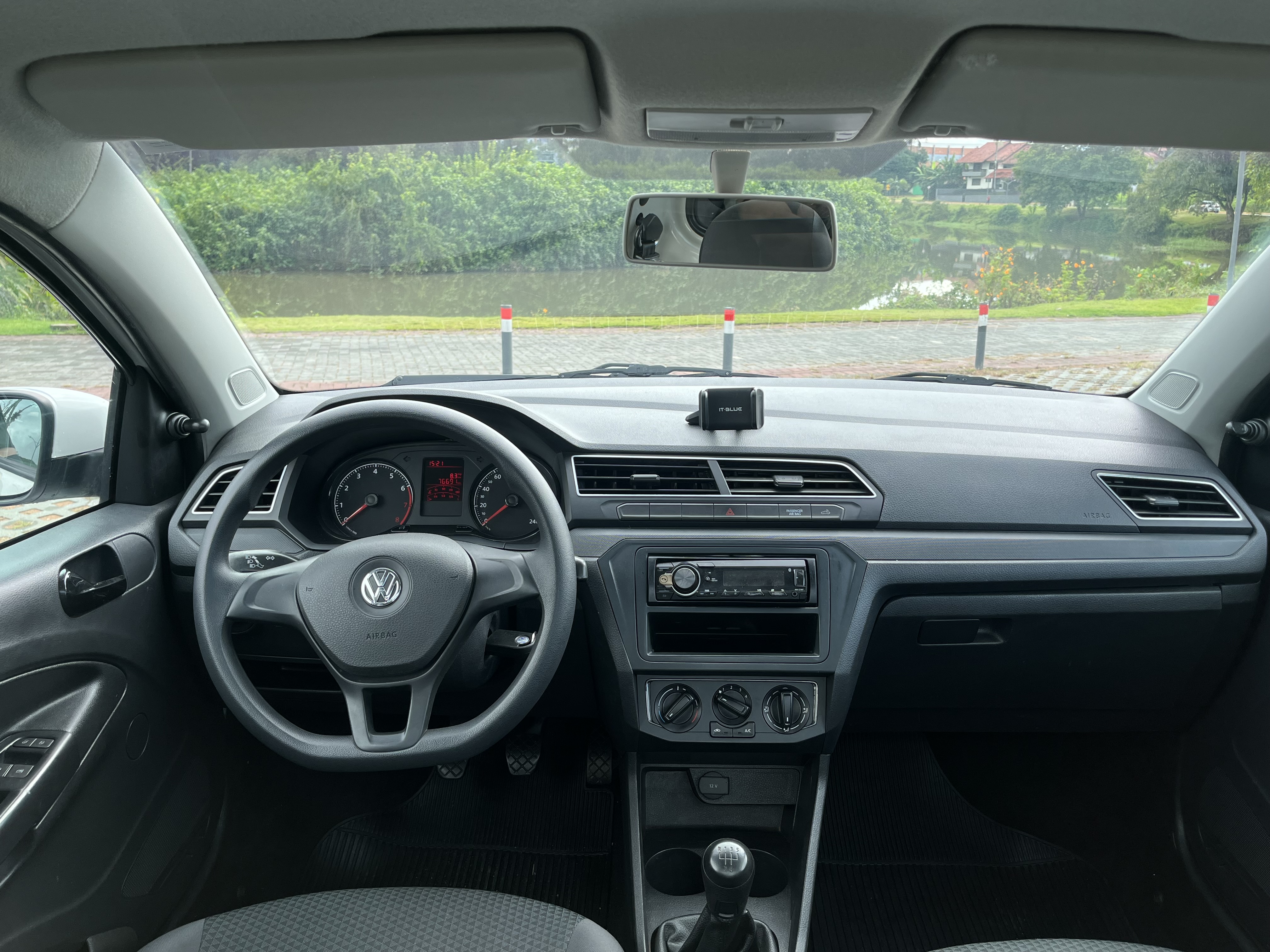 Volkswagen Saveiro Robust — foto 11 de 11